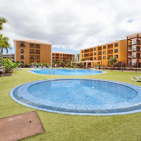 Tropical Oasis Retreat In شقة *